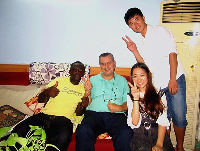 Guangzhou Langba Hostel Exteriér fotografie